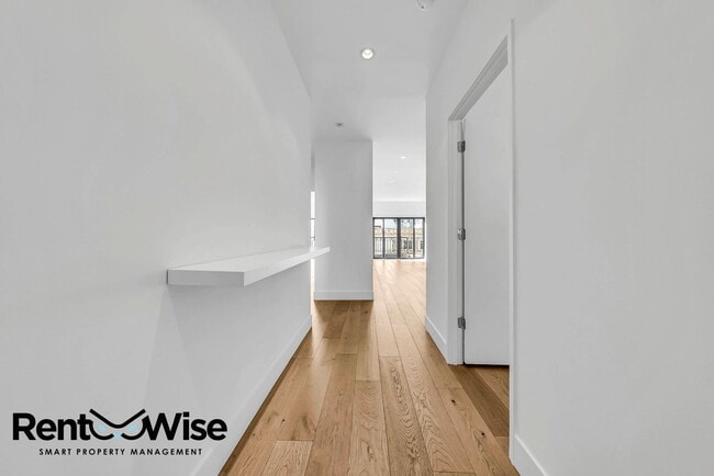 Photo - 1776 Sacramento St Apartment