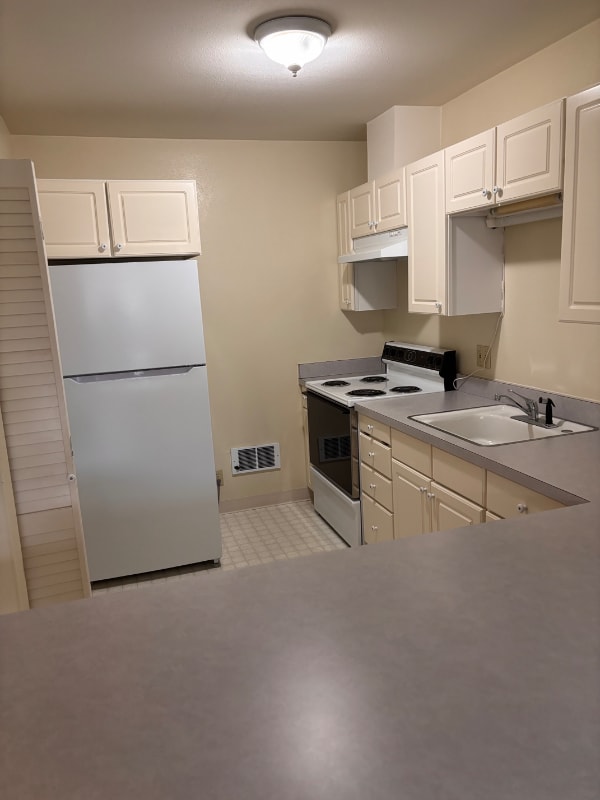 Foto del edificio - 285 Waldorf Pl