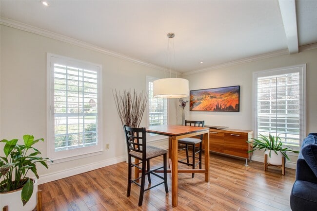 Building Photo - 16209 Wall St