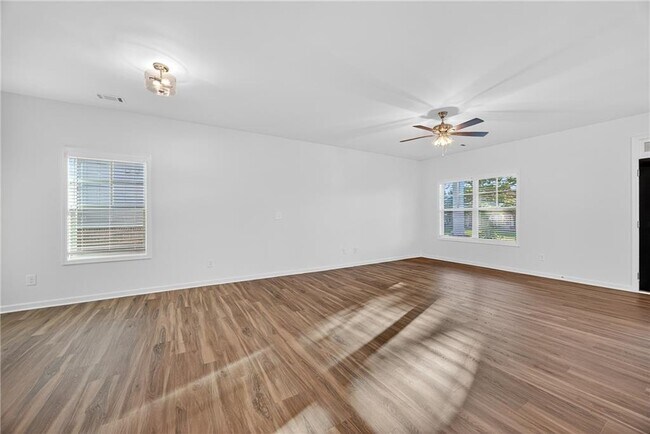 Foto del edificio - 5107 Hollybrook Rd SE