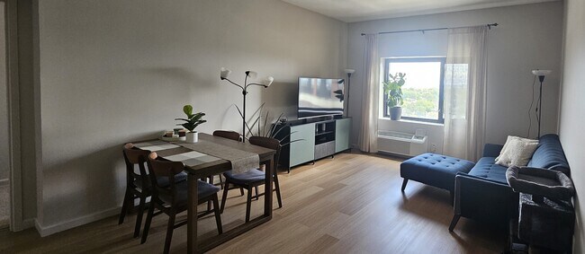 Foto del edificio - 1 Carriage City Plz