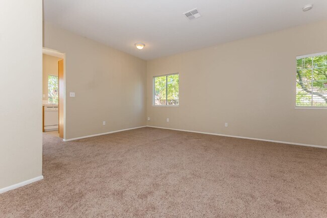 Building Photo - 8710 Clear Star Ct