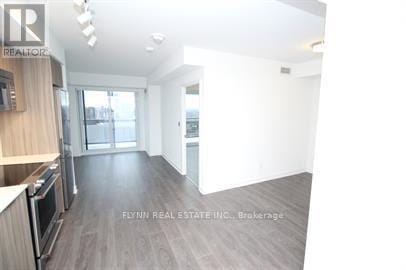 Building Photo - 30 Samuel Wood Wy
