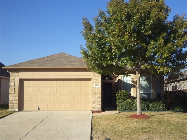 Foto principal - 9904 Henna Lane