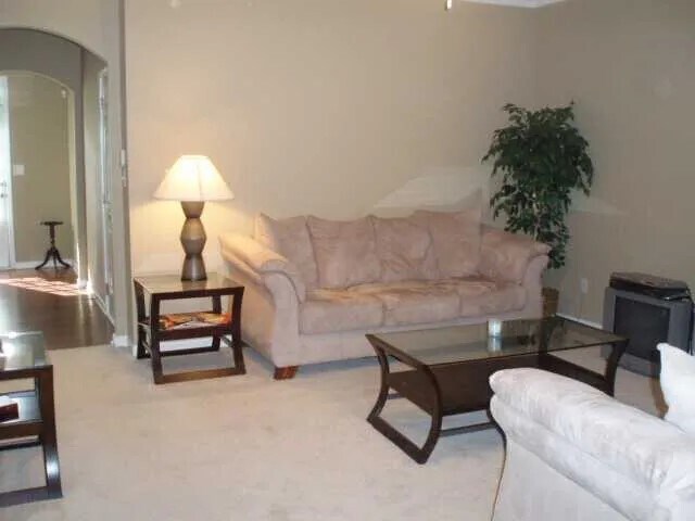 Building Photo - 2091 Executive Dr