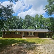 Building Photo - 1183 Payne Rd