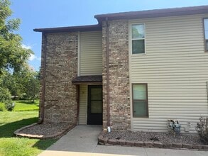 Building Photo - 2032 Waterfront Dr N