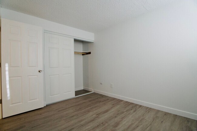 Foto del edificio - 5111SW Unit A-D