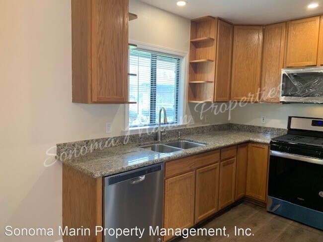 Building Photo - 1 br, 1 bath House - 337 Palm Avenue (Gran...