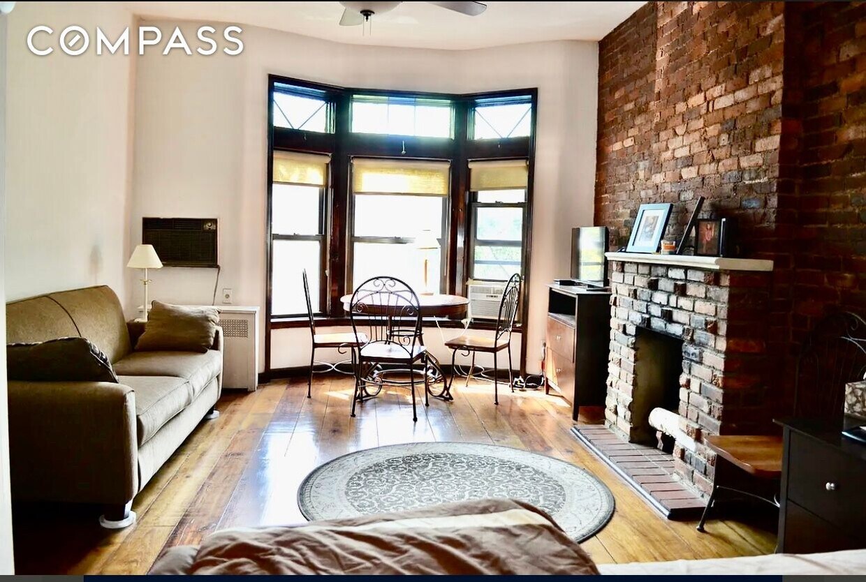 101 State St Unit 4, Brooklyn, NY 11201 Room for Rent in Brooklyn, NY