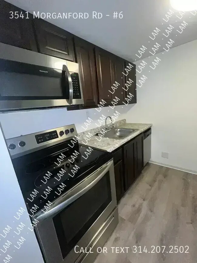 Foto del edificio - 3541 Morganford Rd-#6