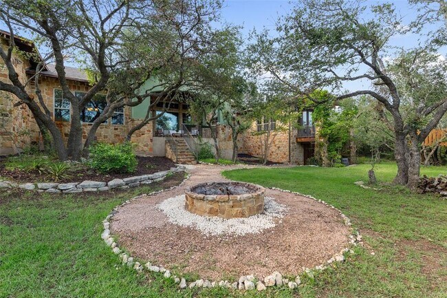 Building Photo - 390 Rugged Earth Dr