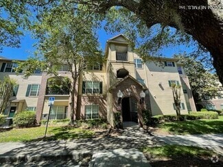 Building Photo - 7800 Point Meadows Dr