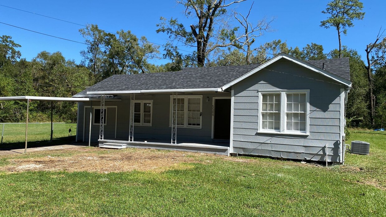 Foto principal - Gorgeous all renovated Home in Beaumont, TX!