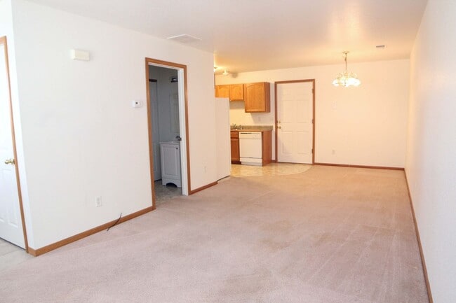 Foto del edificio - 3380 Saratoga St