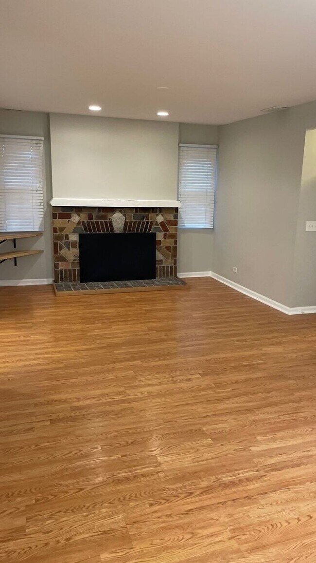Foto del edificio - NOW AVAILABLE! - 26401 W Prospect, Antioch...