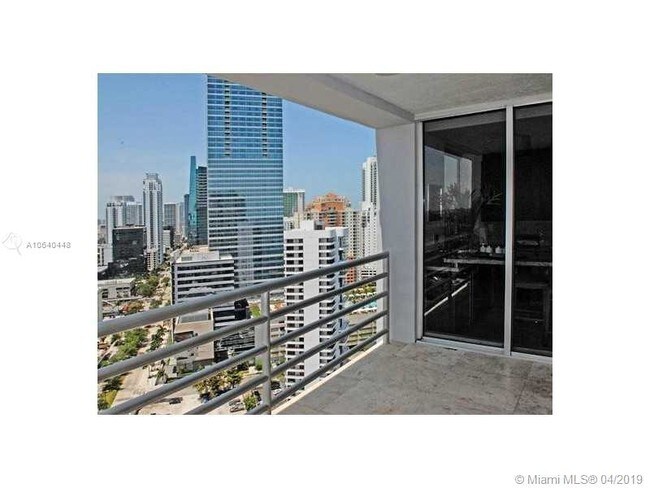Foto del edificio - 1541 Brickell Ave