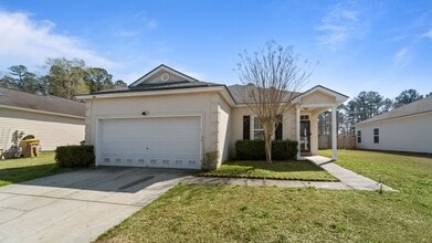 Building Photo - 135 Alexander Way