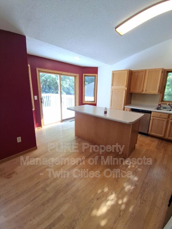Building Photo - 9675 84th St S