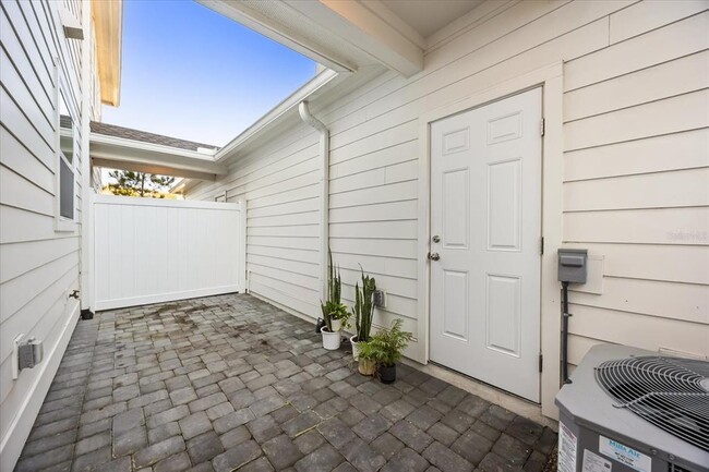 Building Photo - 6403 Cyrils Dr