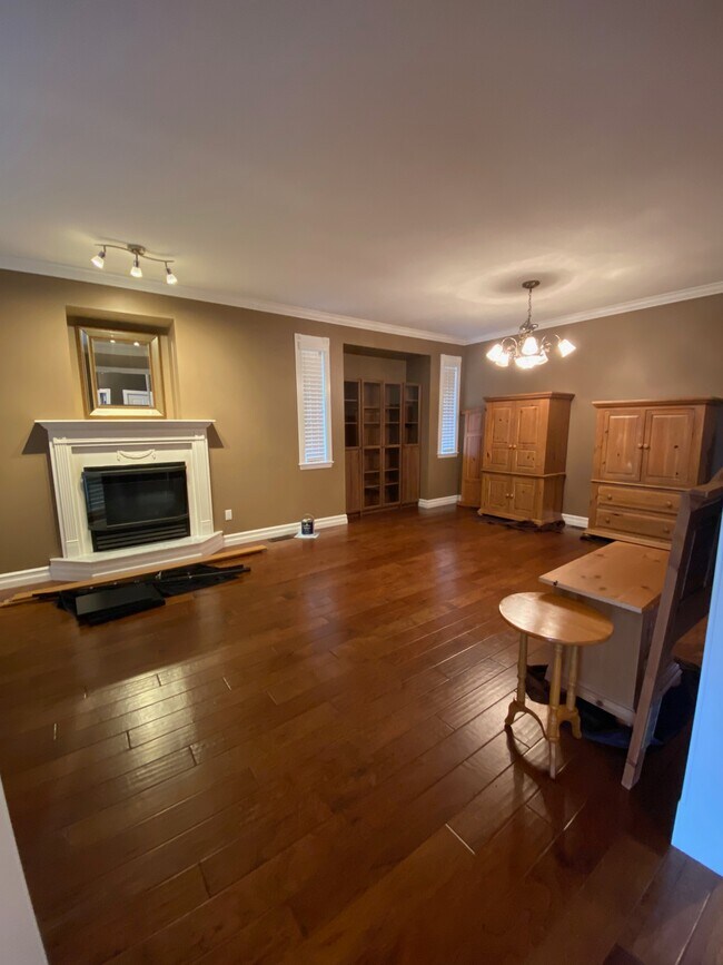 Photo du bâtiment - 10183 Young Rd N