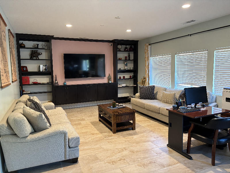 Foto principal - 7068 Laban Ln