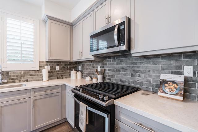 Foto del edificio - 2052 Quarter Loop