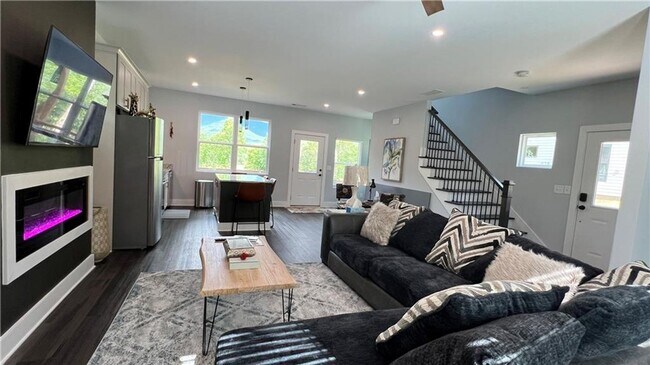 Foto del edificio - COMING SOON! Mountain Modern Retreat – Whe...