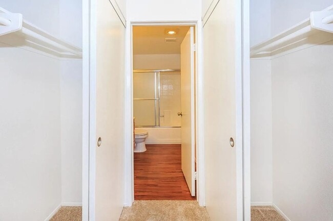 Interior Photo - Windsong Apartments