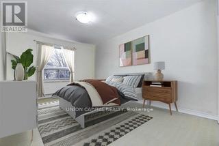 Photo du bâtiment - 100 Rajah St