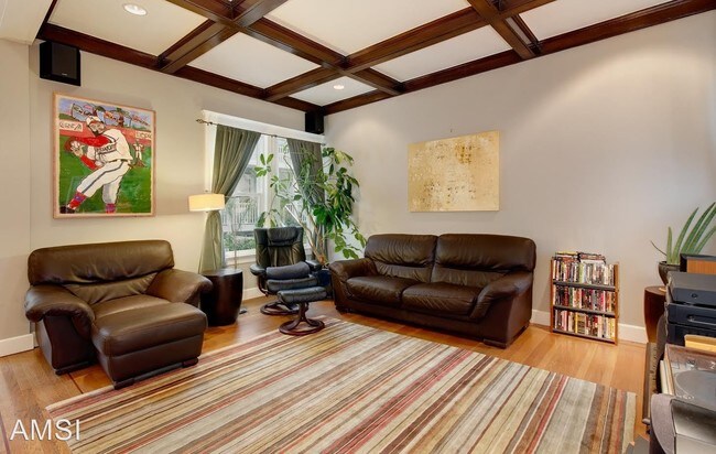 Building Photo - 3 br, 1.5 bath House - 1825 Stockton St