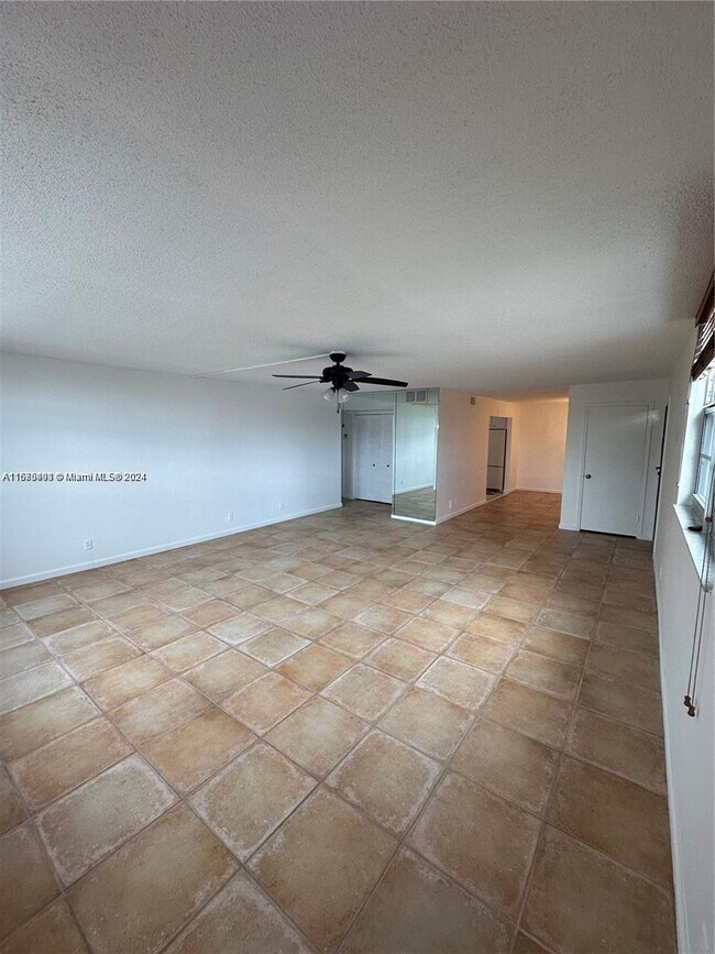 1811 Jefferson St Unit 410, Hollywood, FL 33020 Condo for Rent in
