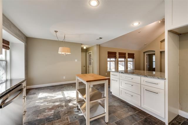 Building Photo - 1875 Oak Bend Dr