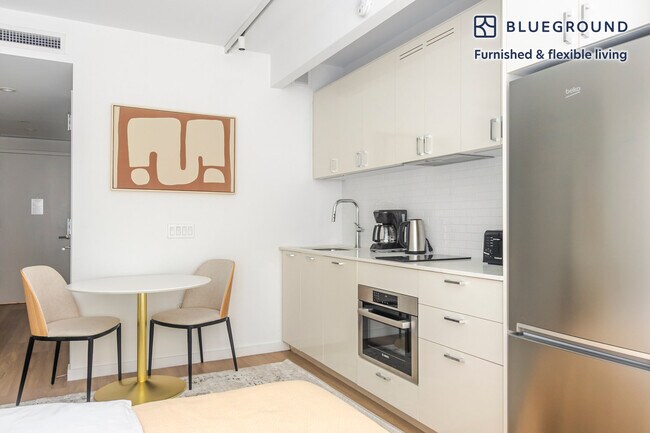 Foto del edificio - 266 W 96th St