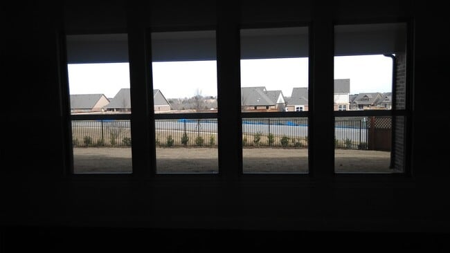 Building Photo - 4210 Stableglen Dr