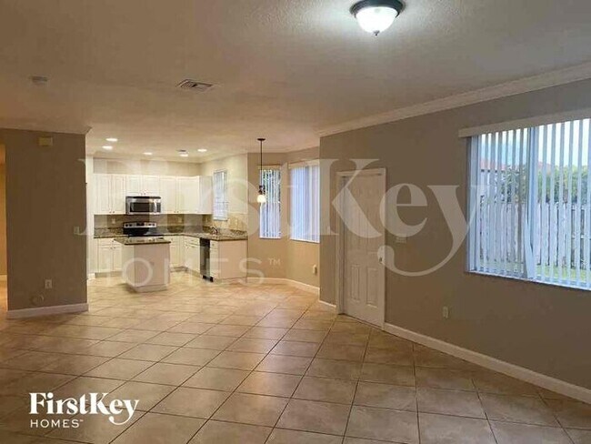 Building Photo - 14123 SW 158th Ct