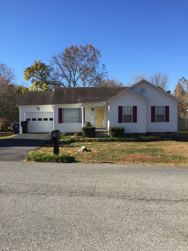Building Photo - 106 Kimberly Drive