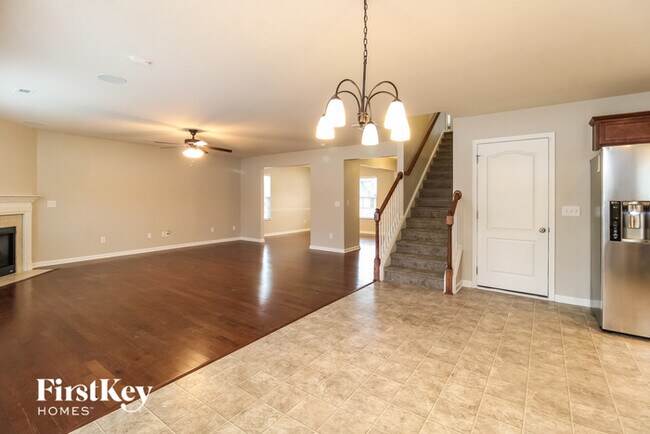 Foto del edificio - 2936 Grassy Knoll Cir