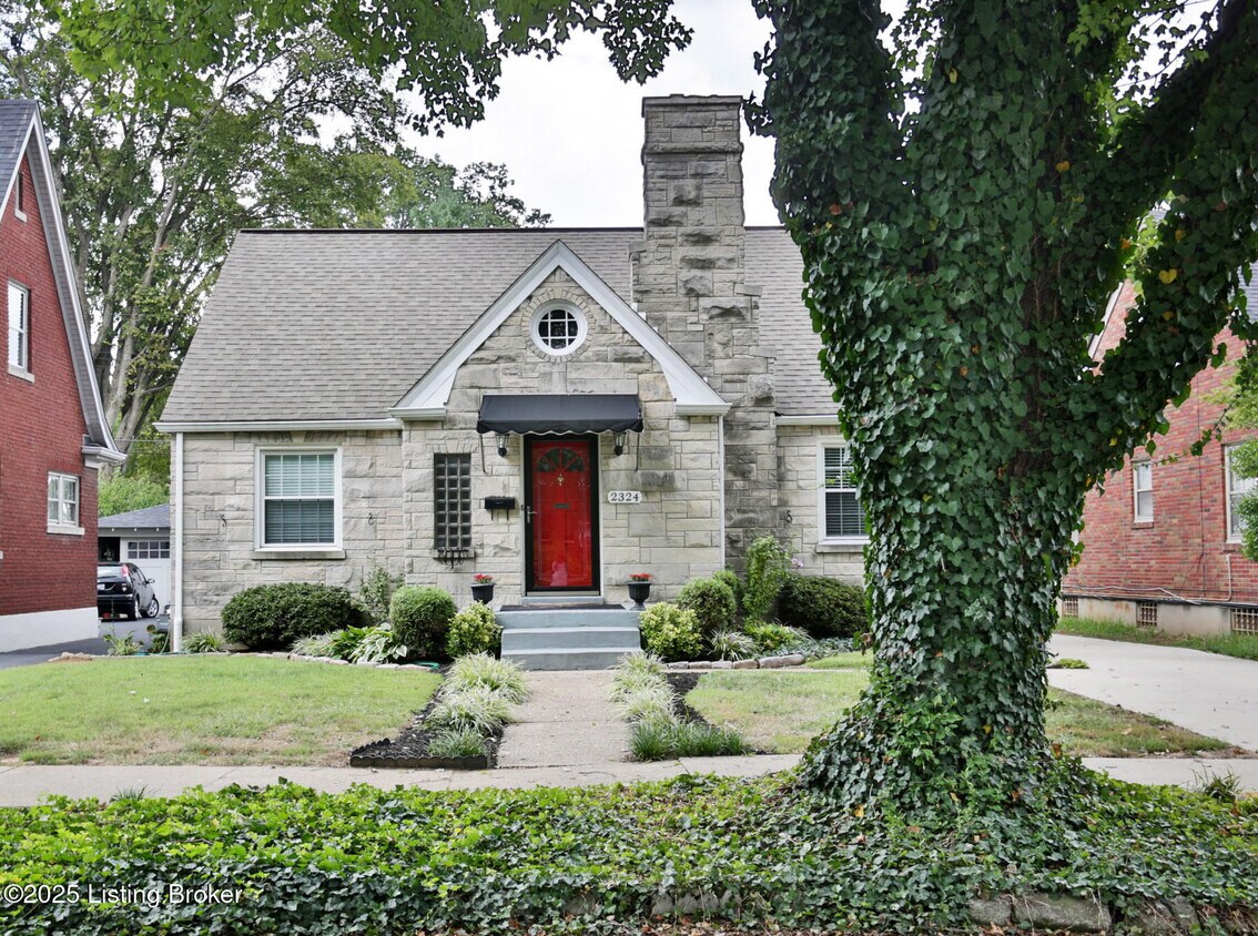 Primary Photo - 2324 Emerson Ave