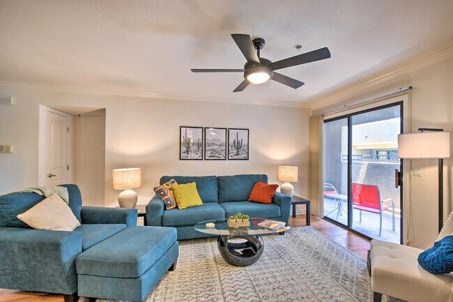 Foto del edificio - 2025 E Campbell Ave