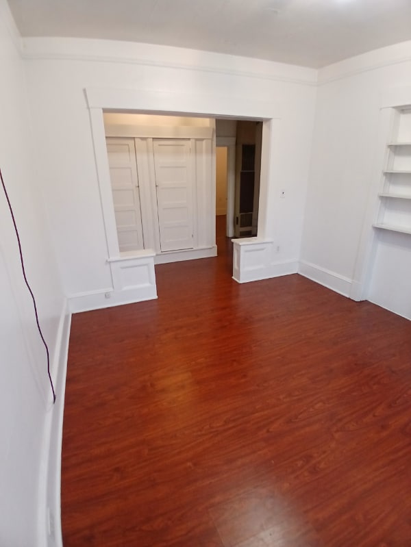 Building Photo - 1703 12th Ave