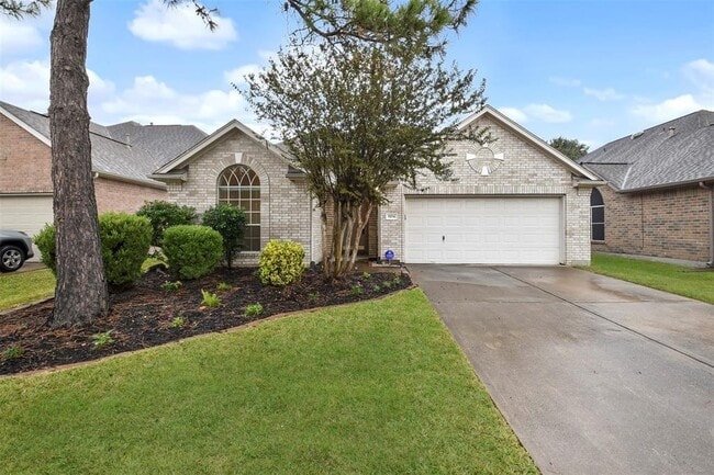 Building Photo - 11014 Hunting Path Ct