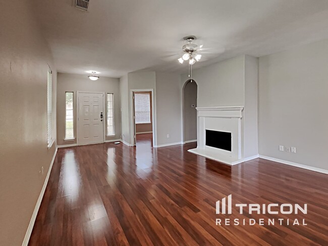 Foto del edificio - 28818 Hidden Cove Dr