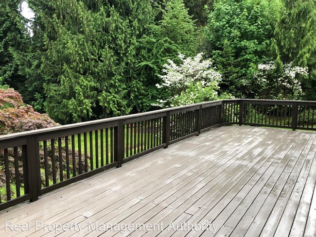 Foto del edificio - 4 br, 3.5 bath House - 15617 NE 194th Court