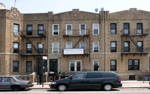 Primary Photo - 3507 14th Ave