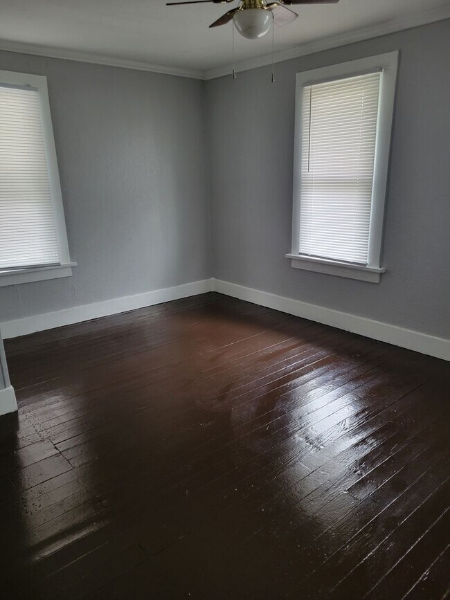 Foto del edificio - New Listing!!!