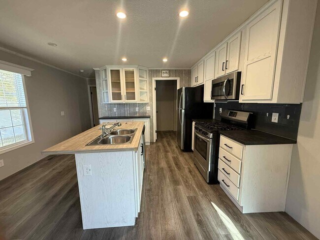 Foto del edificio - 3501 Ridgely Rd