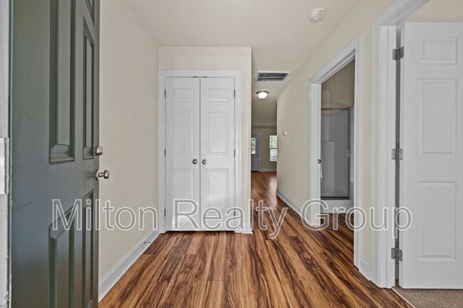 Foto del edificio - 26 River Stancil Dr