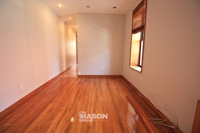 Foto del edificio - 364 W 53rd St