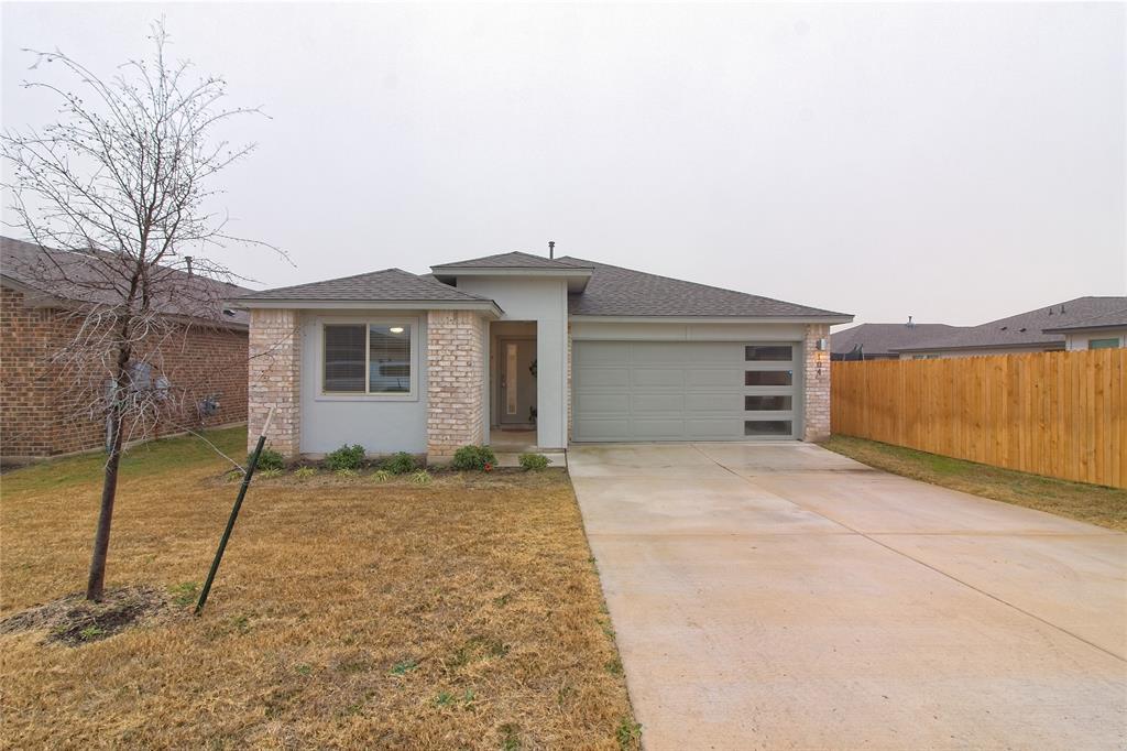 Foto principal - 104 Halford Rd